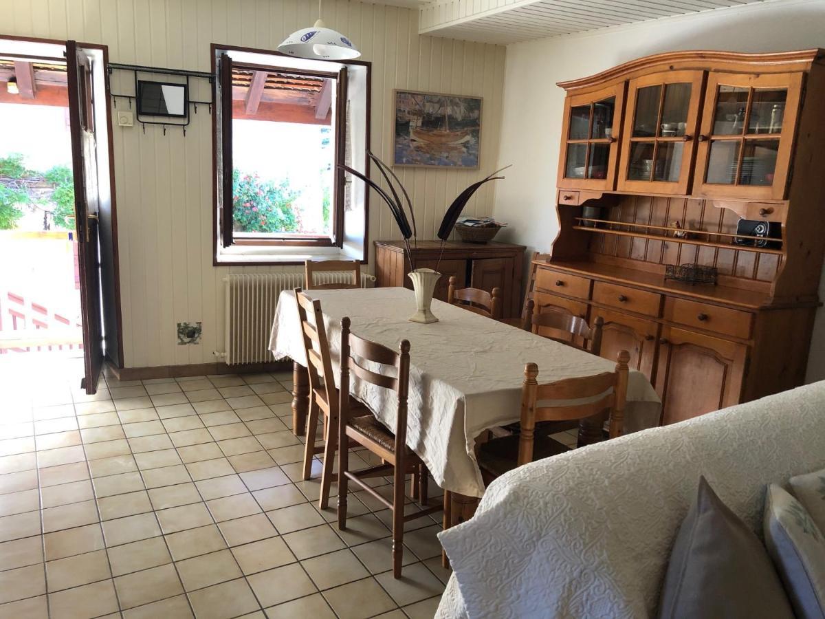 Appartement Dans La Vieille Ville, En Face Du Chateau Аннесі Екстер'єр фото